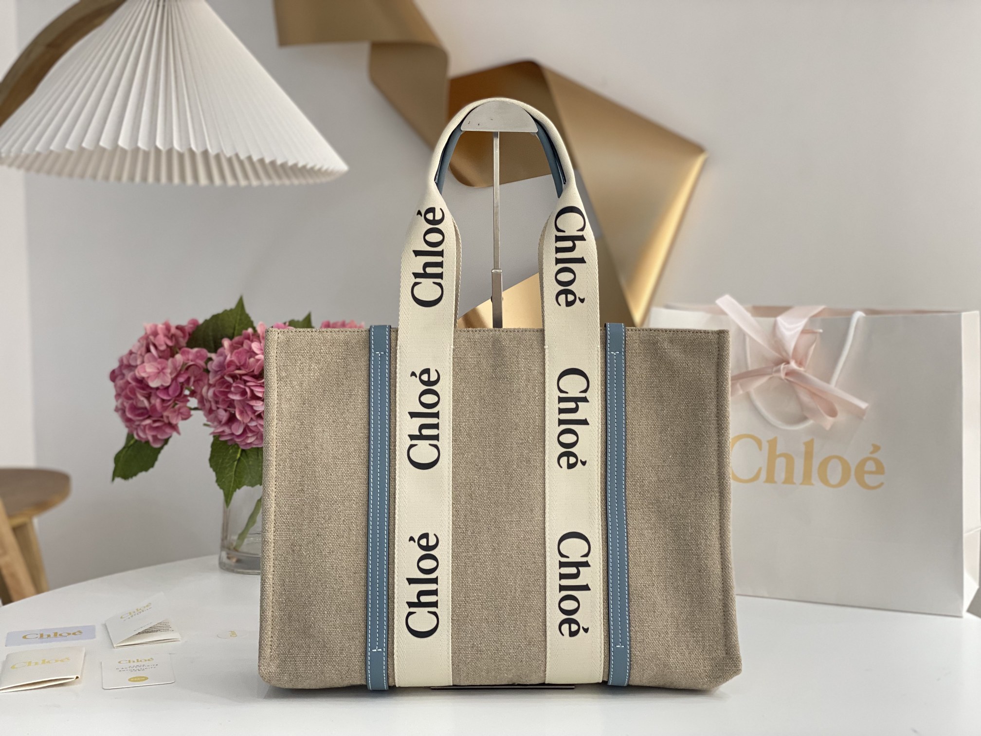 Chloe Large Woody Tote Bag In Linen